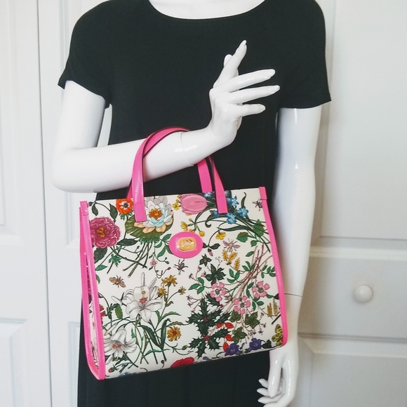 Gucci Authentic Flora Crossbody/Tote #550141 - Picture 4 of 10
